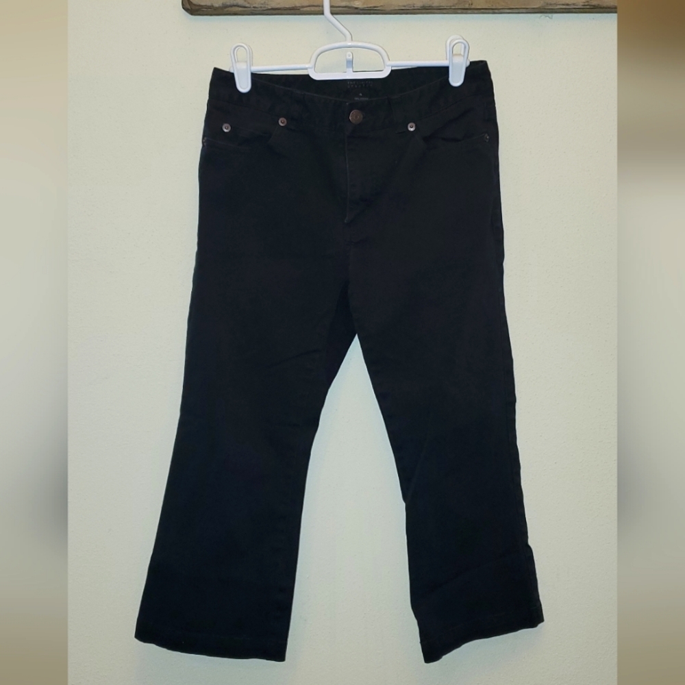The Limited black stretch cropped jeans, Size 4